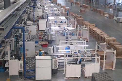 產(chǎn)能產(chǎn)值節(jié)節(jié)攀升，孝感漢川這座工廠持續(xù)釋放增長動能