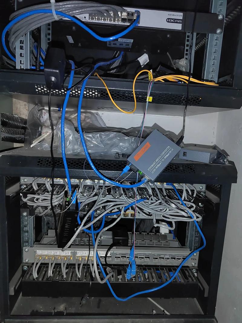 網(wǎng)絡(luò)維護與監(jiān)控安裝 現(xiàn)代電腦維修的新維度